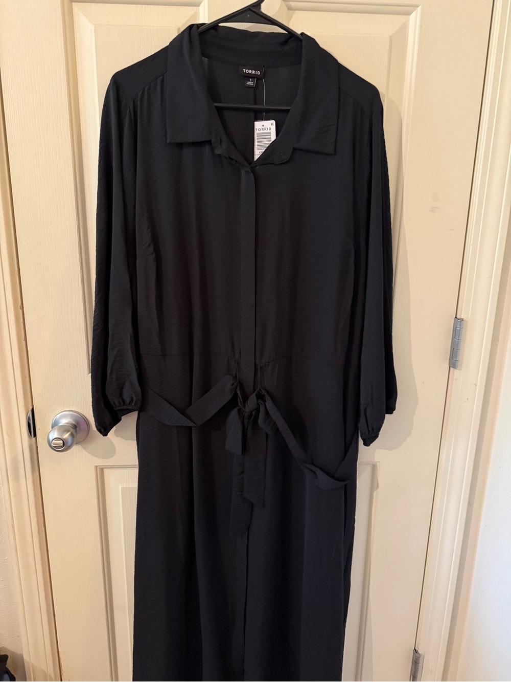 torrid Deep Black Midi Shirt Dress - Picture 2 of 4